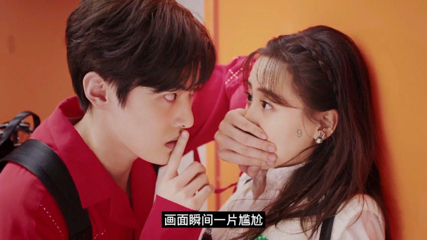 探索吉鹿力问答社区,解锁怎样练出直角肩?的无限智慧